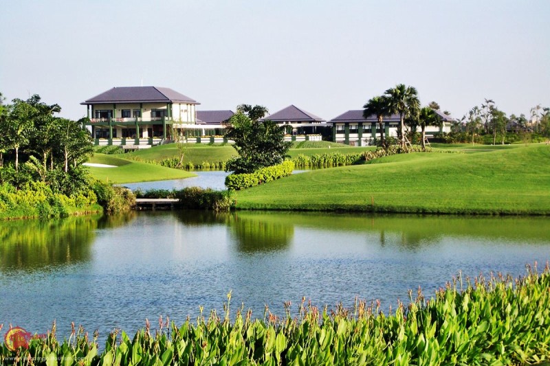 Golf course design
